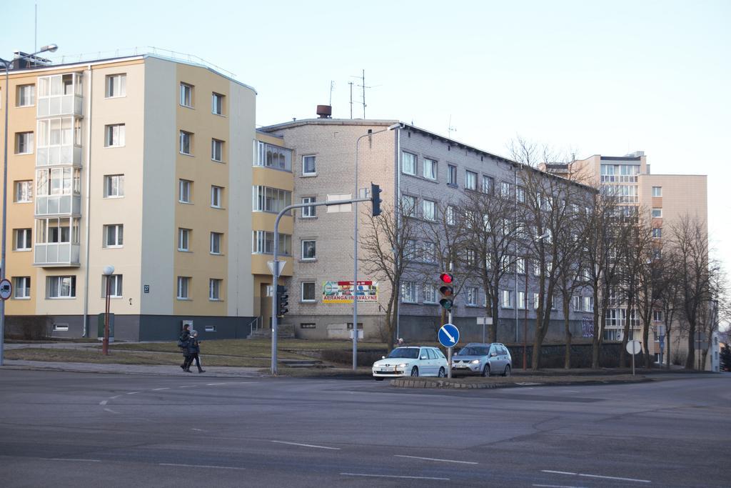 - Ezero Apartament *